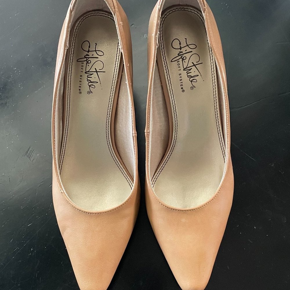 Life Stride Klarissa, Tan Tess Size 7